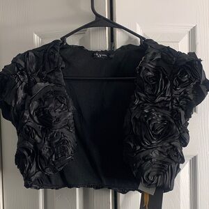 Ruby Rox Black Rose Appliqué Cropped Cape Jacket